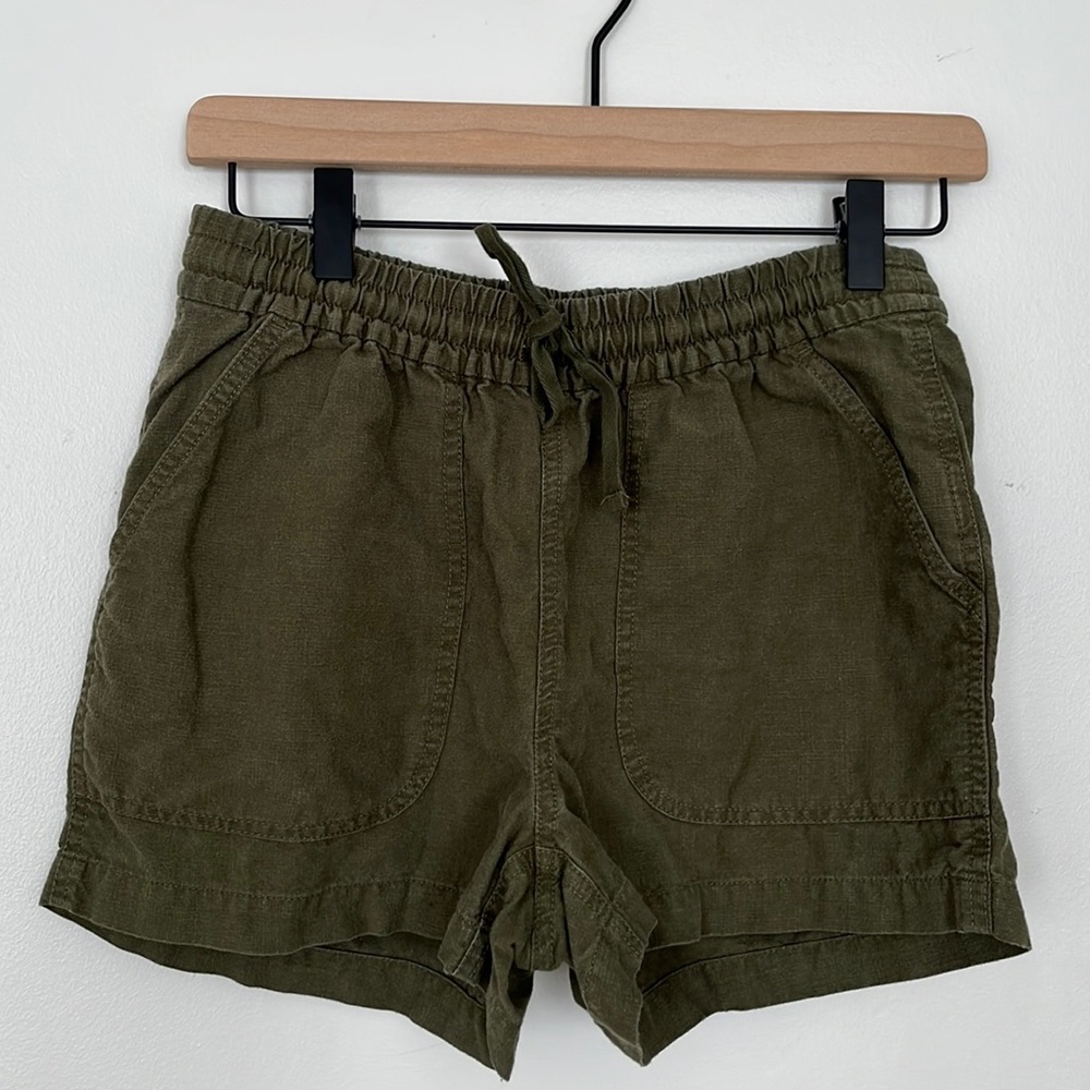 Green J. Crew Linen Blend Seaside Shorts
